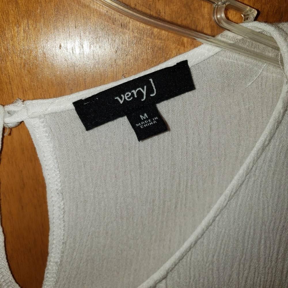 Francesca's Top - Picture 2 of 5